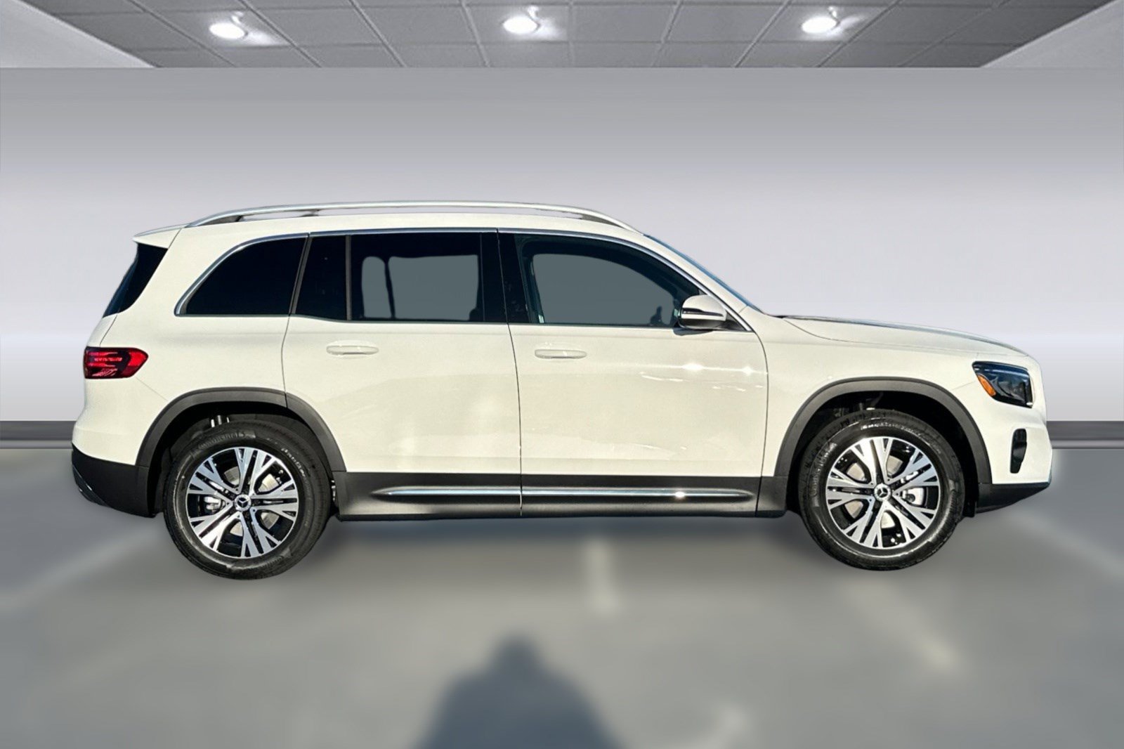 New 2026 Mercedes-Benz GLB 250 image 8