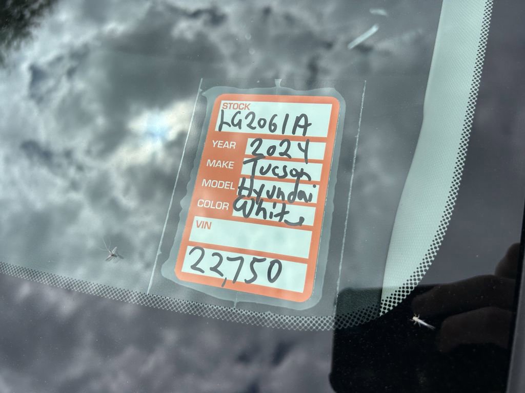 Certified 2024 Hyundai Tucson Limited image 11