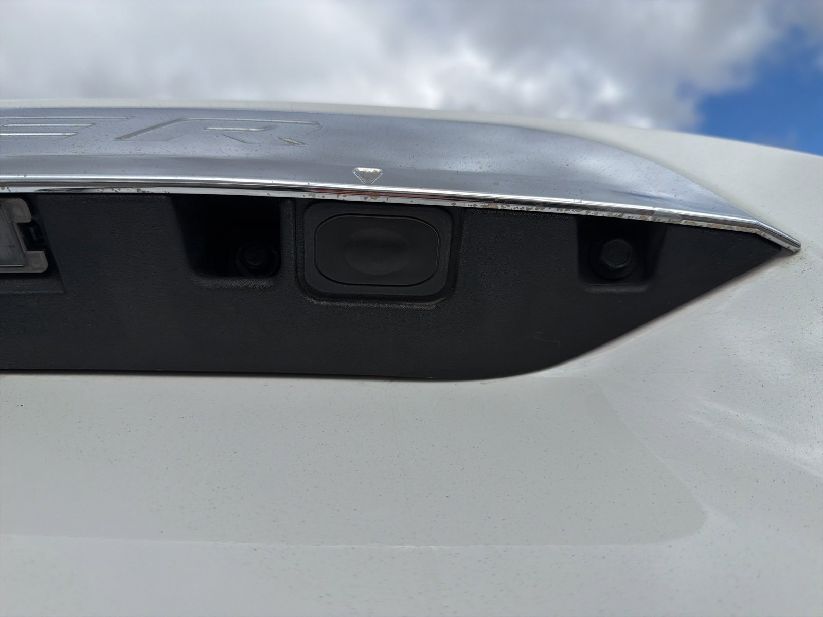 Used 2020 Ford Explorer XLT w/ Equipment Group 202A image 20