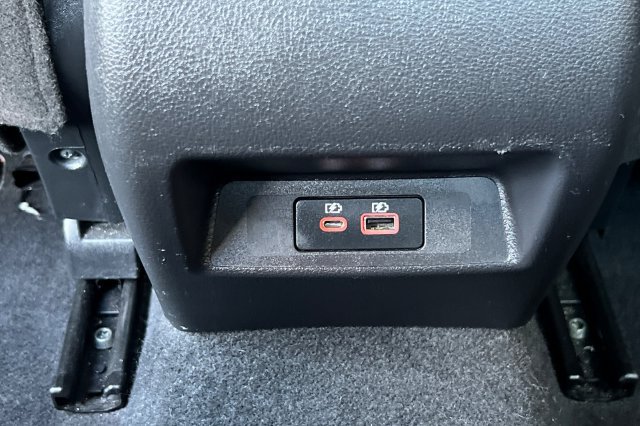 Used 2024 Nissan Altima 2.5 SV FWD image 14