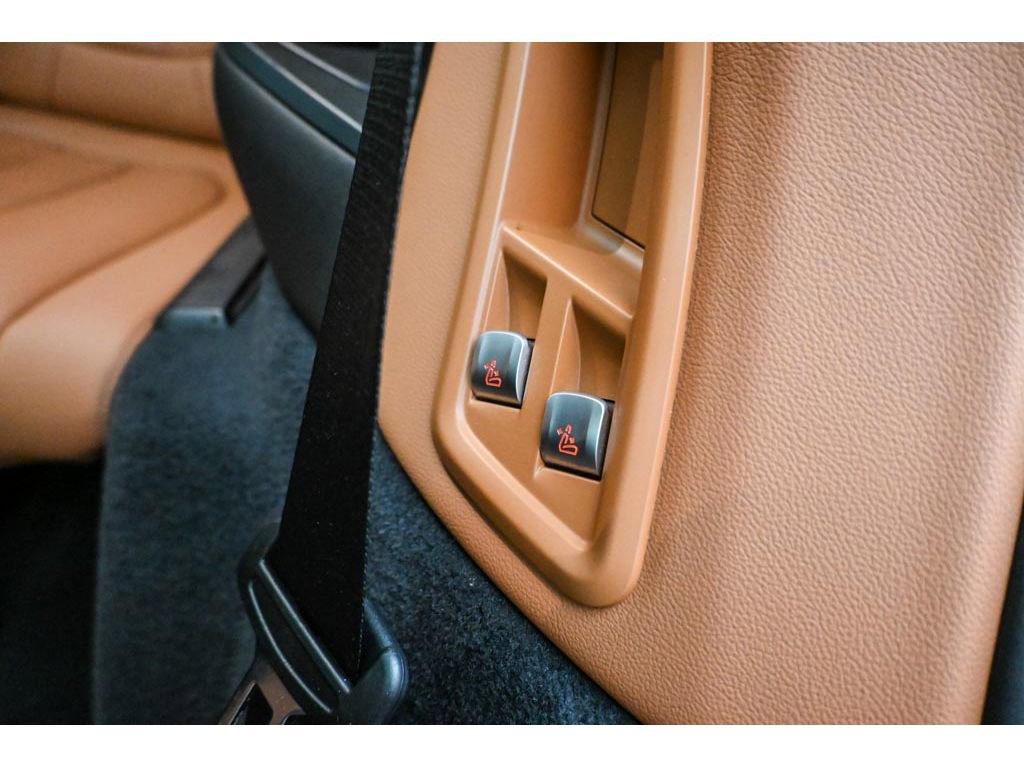 Used 2020 BMW X7 xDrive40i w/ Premium Package image 32