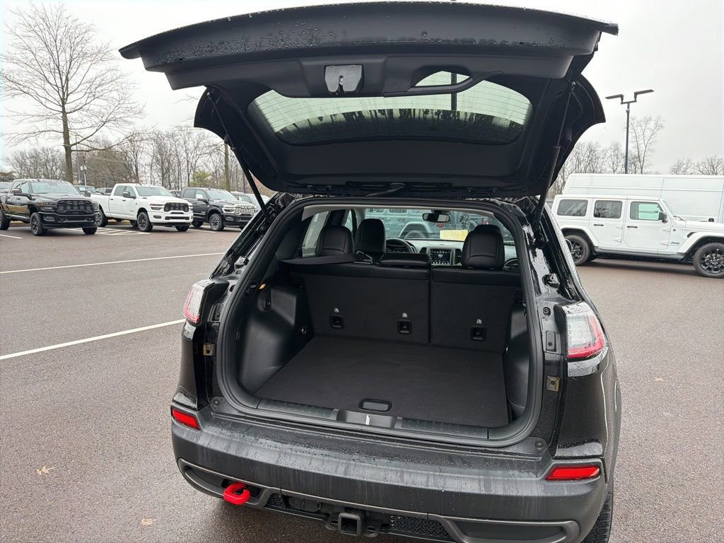 Certified 2022 Jeep Cherokee Trailhawk w/ Trailer Tow Group image 18