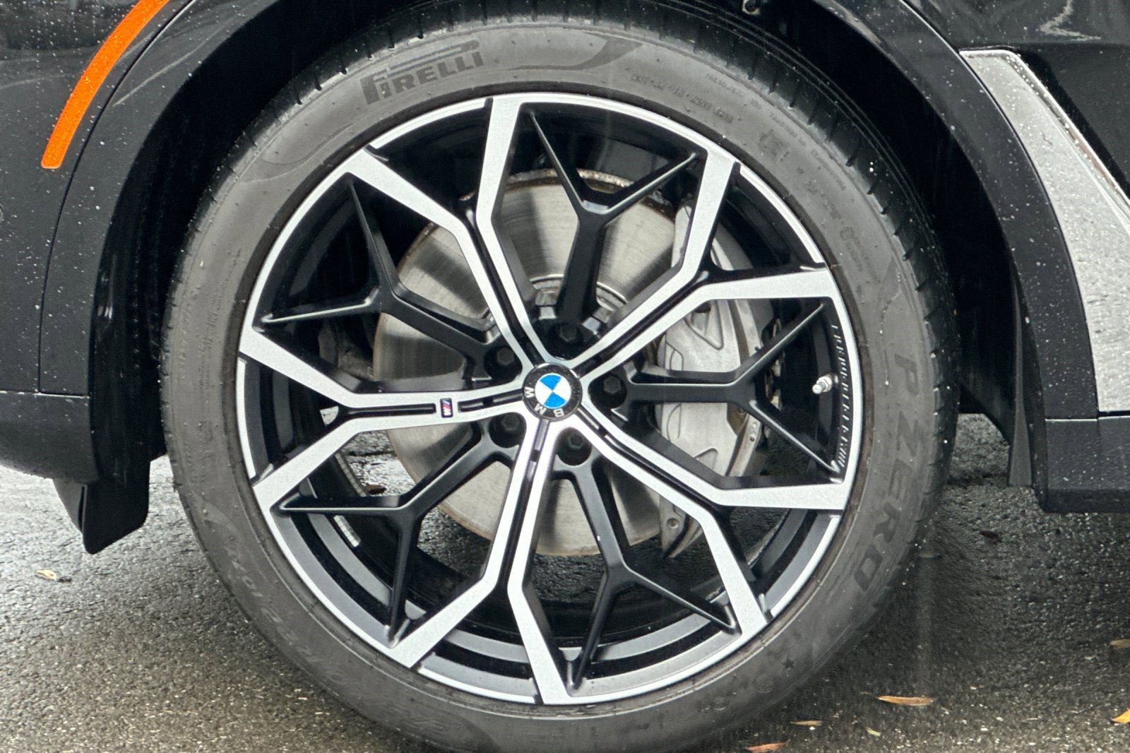 Certified 2023 BMW X7 xDrive40i w/ Premium Package image 36