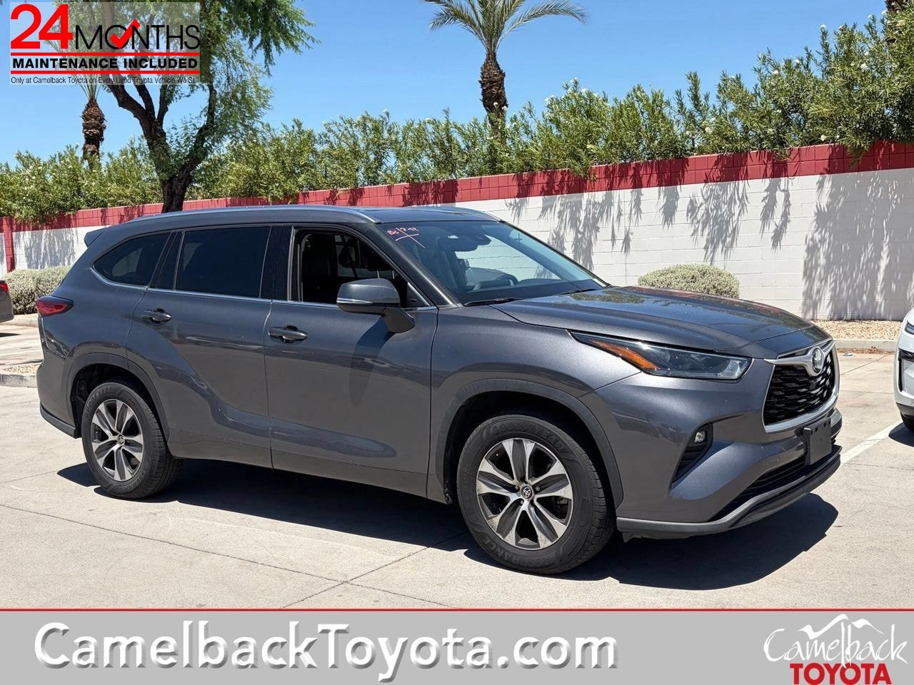 Used 2021 Toyota Highlander XLE FWD video 1