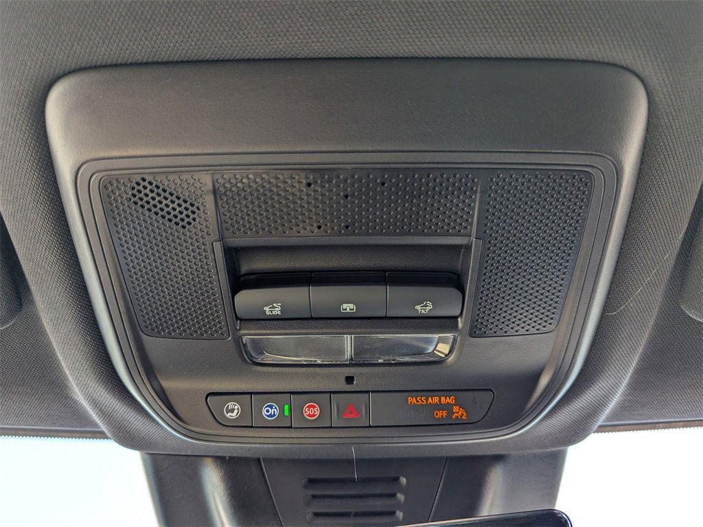 New 2026 Chevrolet Equinox EV LT image 27