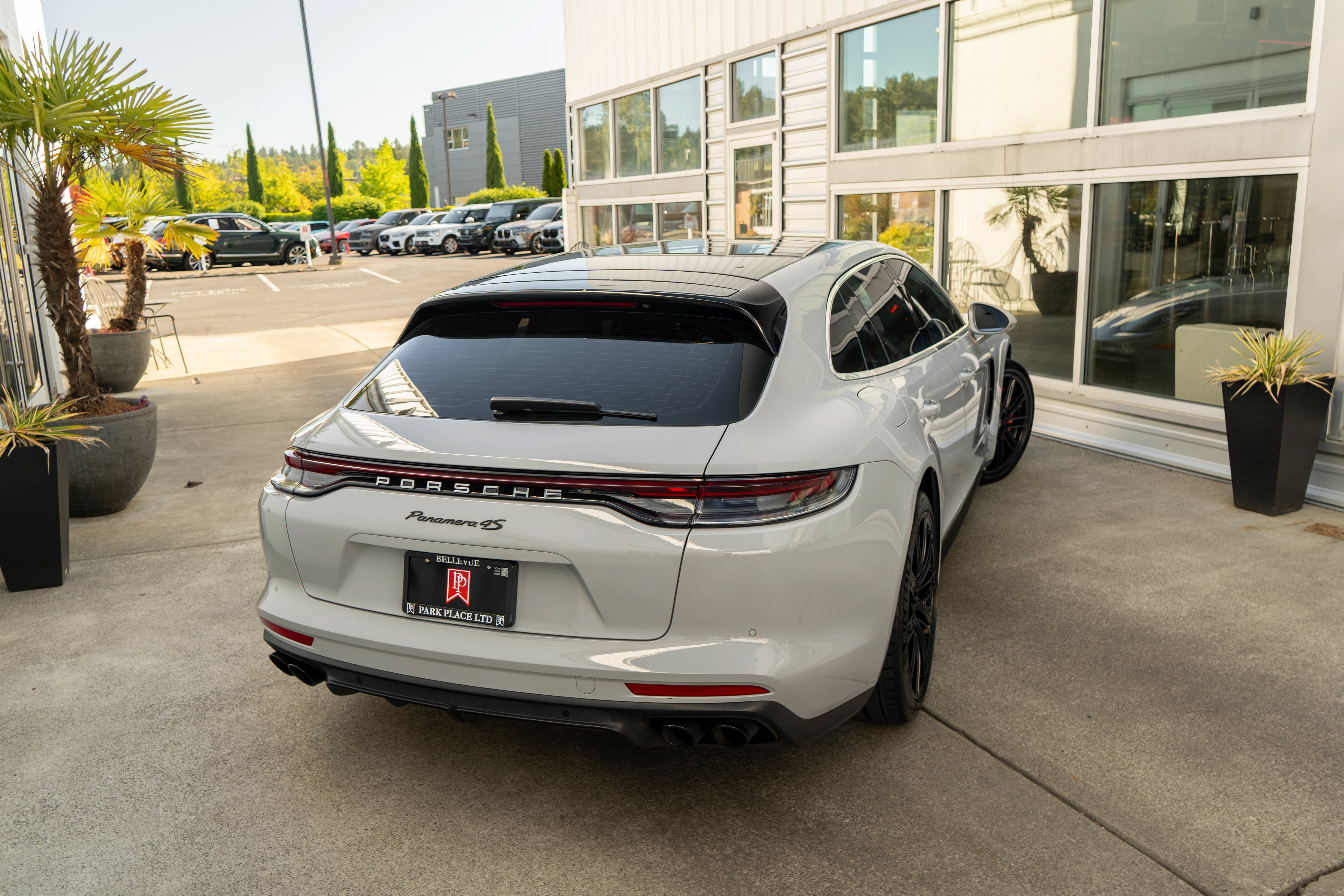 Used 2023 Porsche Panamera 4S AWD/4WD image 7