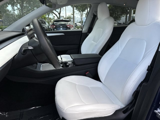 Used 2024 Tesla Model Y Long Range AWD/4WD image 11