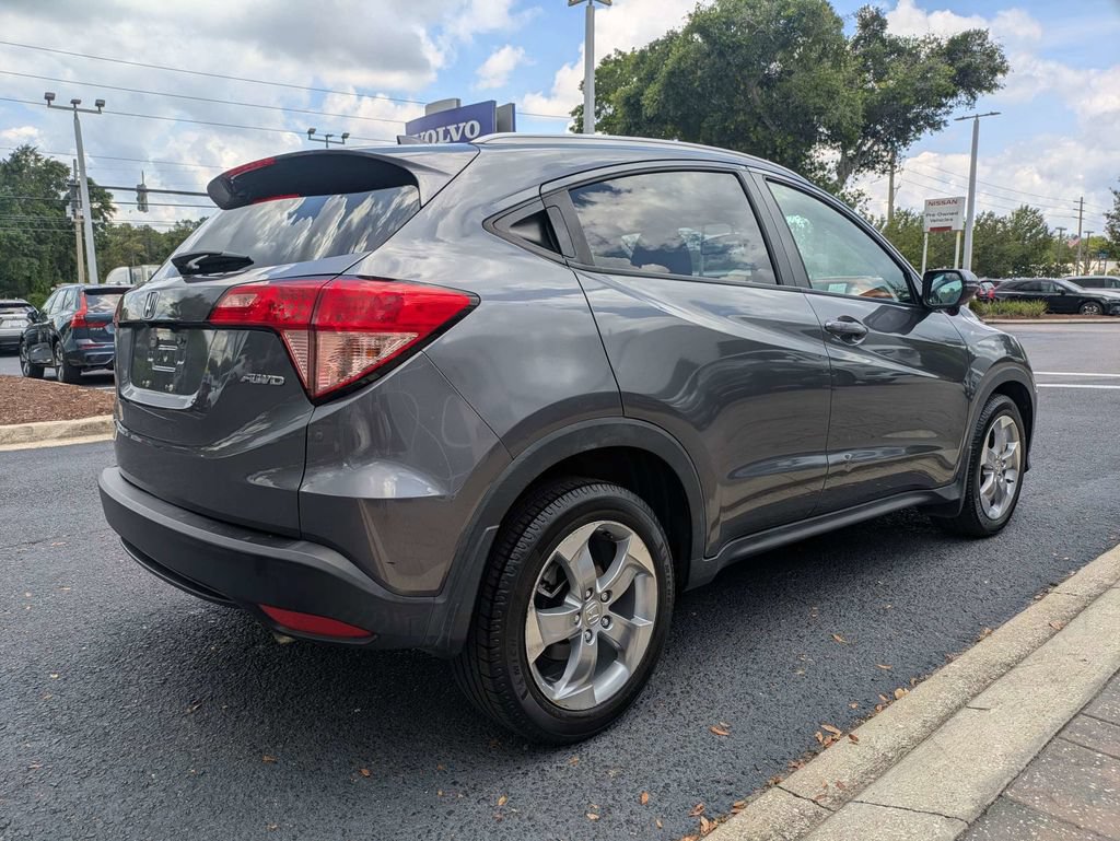 Used 2017 Honda HR-V EX-L image 6