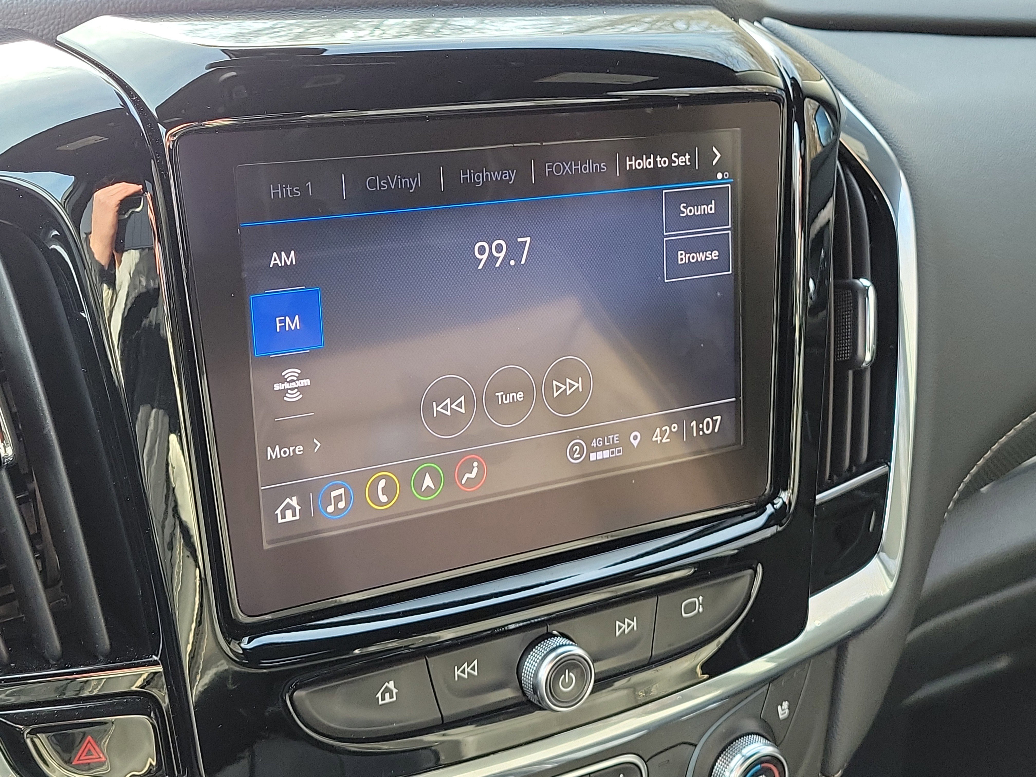 Used 2023 Chevrolet Traverse Premier w/ Redline Edition image 22