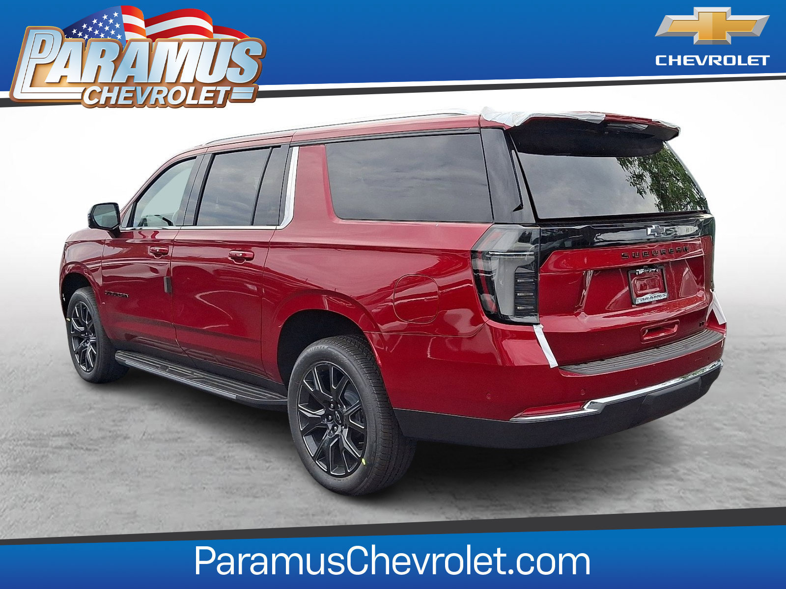 New 2026 Chevrolet Suburban LT w/ Comfort Package AWD/4WD image 3