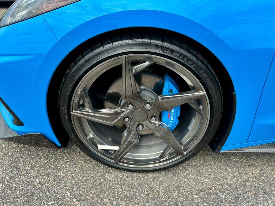 Used 2021 Chevrolet Corvette Stingray Coupe w/ Engine Appearance Package image 29