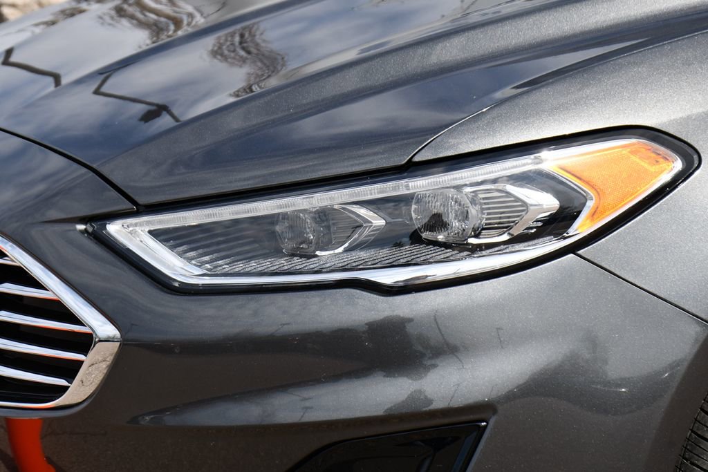 Used 2020 Ford Fusion SEL FWD image 41