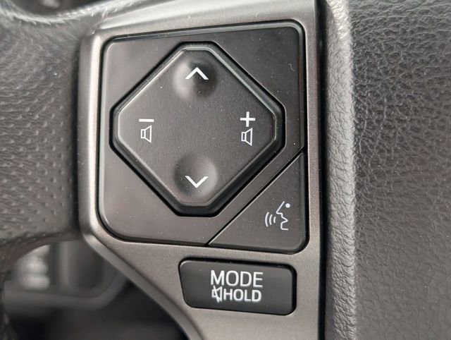 Used 2021 Toyota Tacoma TRD Off-Road w/ Technology Package image 15