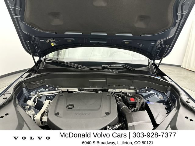 Certified 2023 Volvo XC90 B6 Core w/ Protection Package Premier AWD/4WD image 27