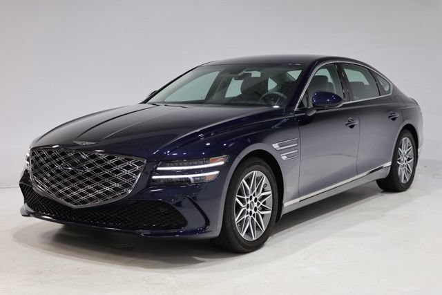 Used 2025 Genesis G80 2.5T AWD/4WD image 3