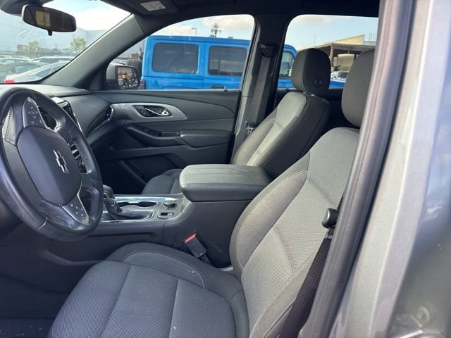 Used 2023 Chevrolet Traverse LT image 9