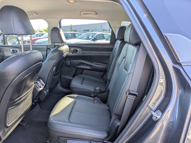 Used 2022 Kia Sorento EX FWD image 14