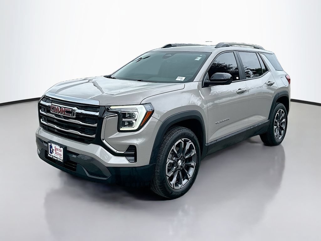 Used 2025 GMC Terrain Elevation w/ Elevation Premium Package AWD/4WD image 3
