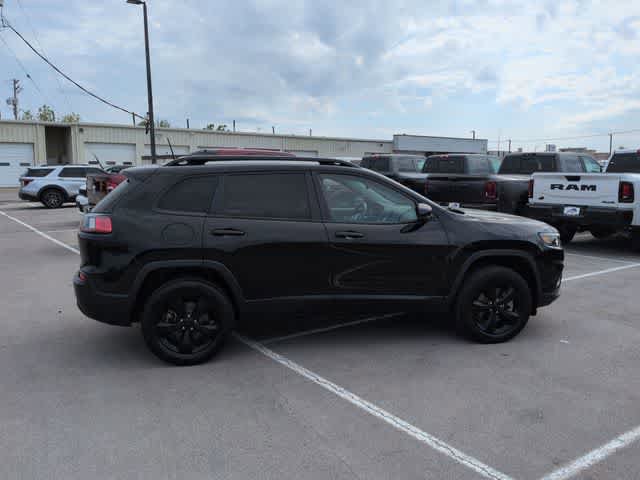 Used 2021 Jeep Cherokee Latitude AWD/4WD image 9
