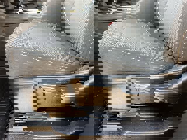 Used 2019 Chevrolet Traverse LS image 31