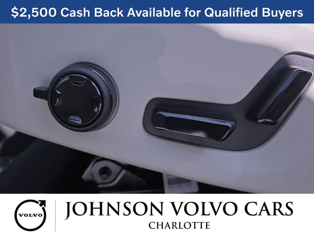 New 2026 Volvo XC90 B6 Ultra w/ Protection Package image 33