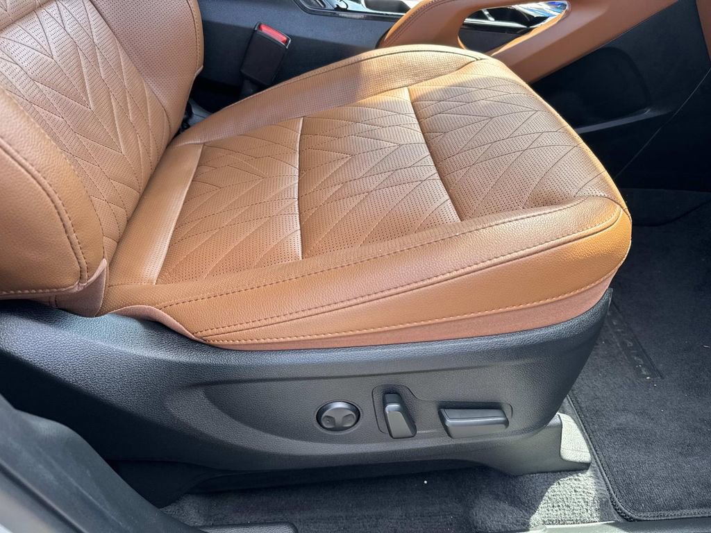 Used 2024 Kia Telluride EX X-Line image 12