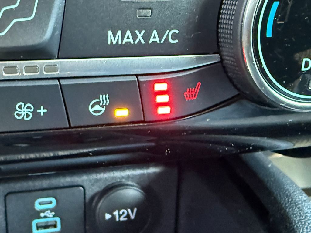 Certified 2022 Ford Escape SE w/ Convenience Package image 10