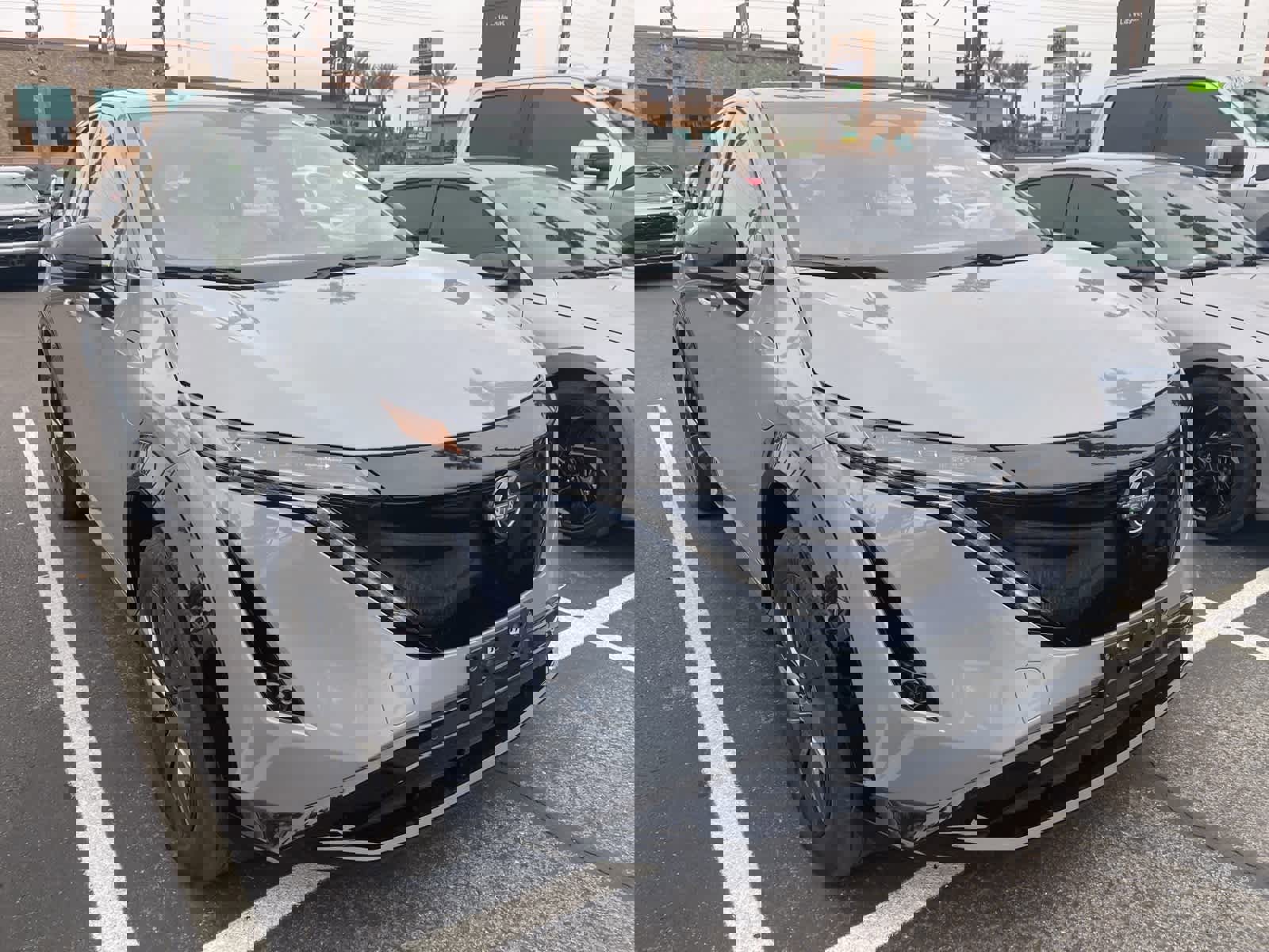 Used 2024 Nissan Ariya AWD image 12