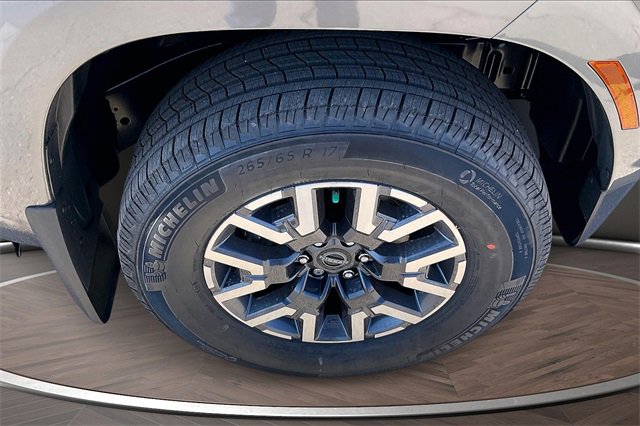 New 2026 Nissan Frontier SV image 11