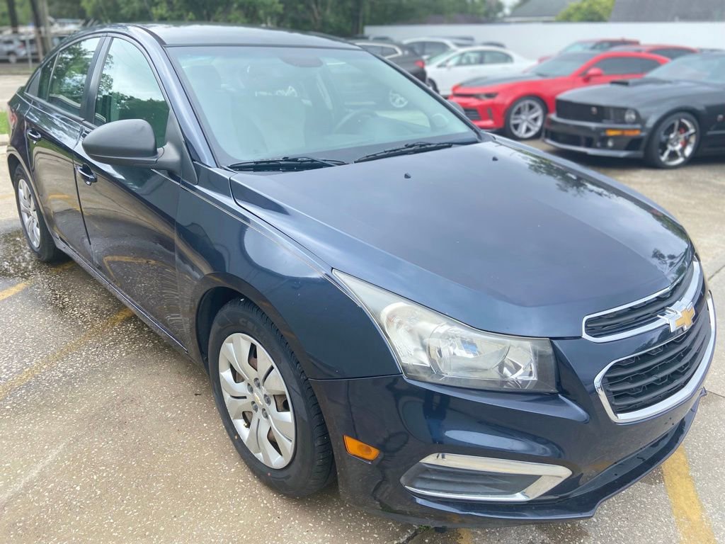 Used 2015 Chevrolet Cruze LS FWD image 7