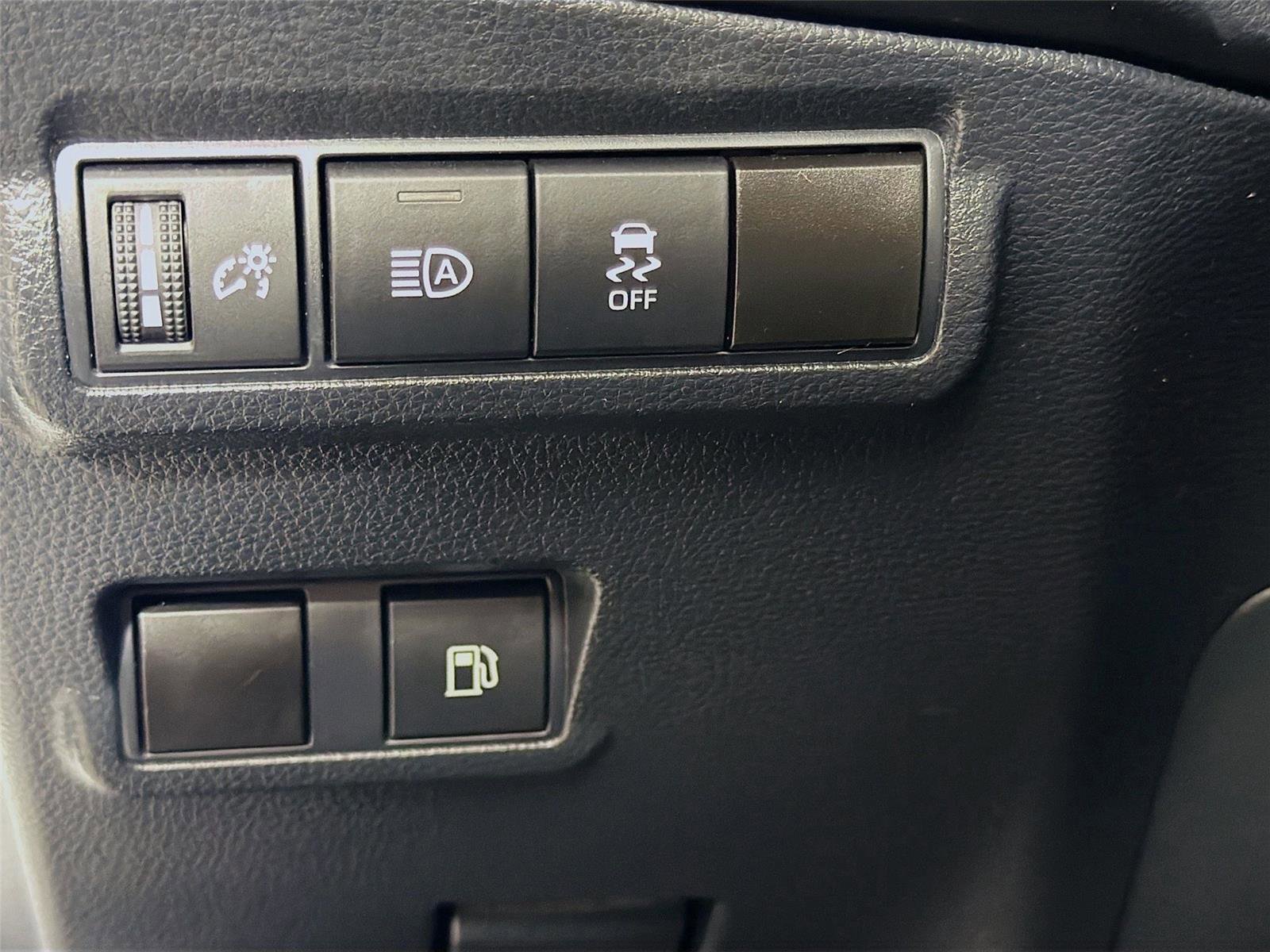 Used 2024 Toyota Corolla Cross S AWD/4WD image 10