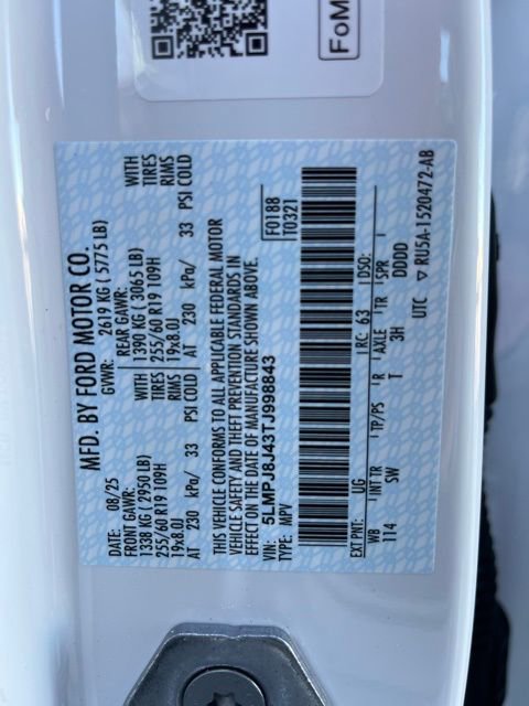 Used 2026 Lincoln Nautilus Premier image 30