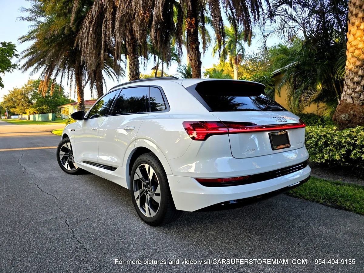Used 2021 Audi e-tron Premium w/ Convenience Plus Package image 71