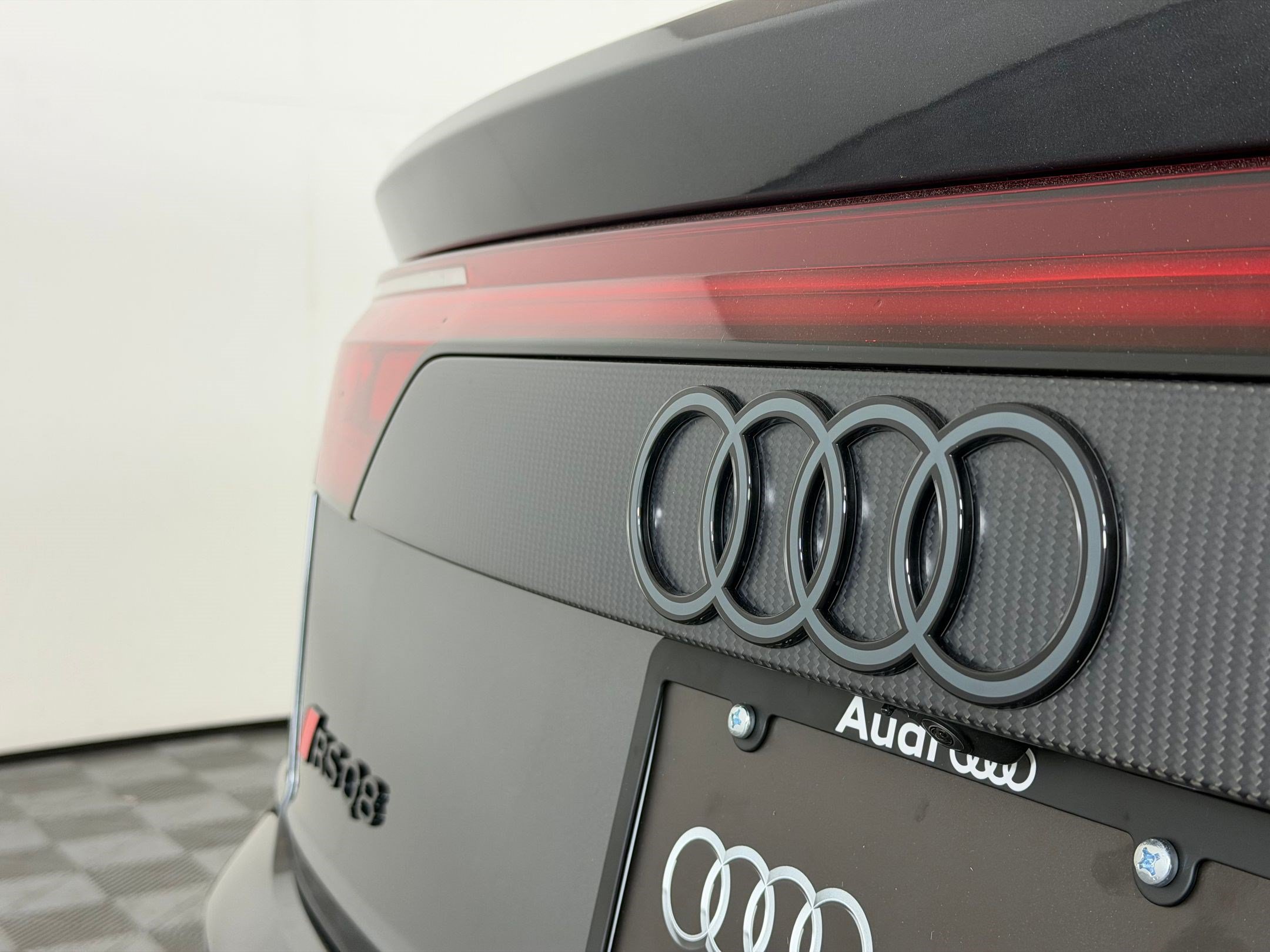 New 2027 Audi RS Q8 performance AWD/4WD image 32