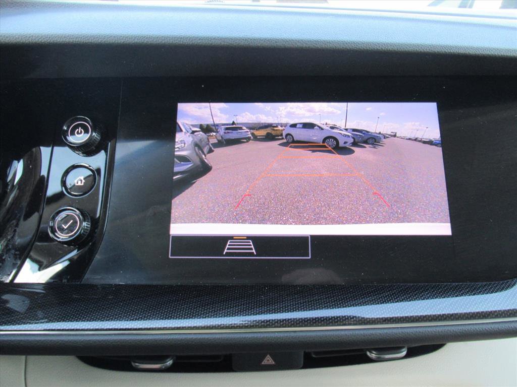 Used 2023 Buick Envision Preferred image 24