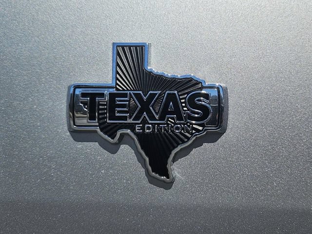 New 2026 Ford F150 XLT w/ Equipment Group 302A MID AWD/4WD image 8