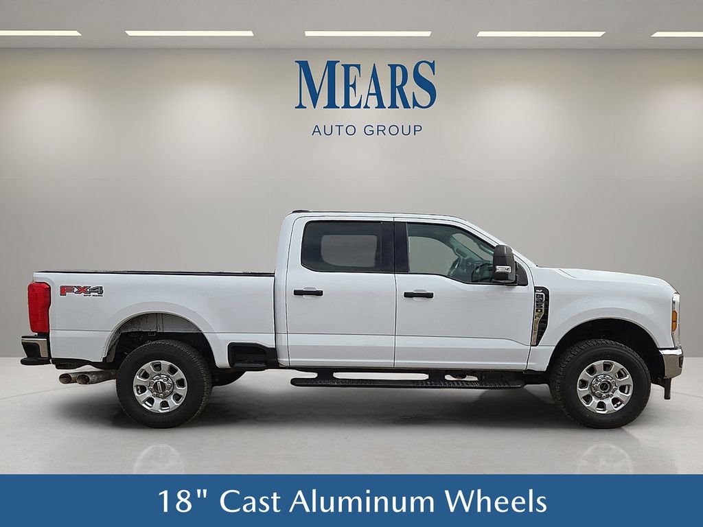 Used 2024 Ford F250 XLT w/ FX4 Off-Road Package image 7