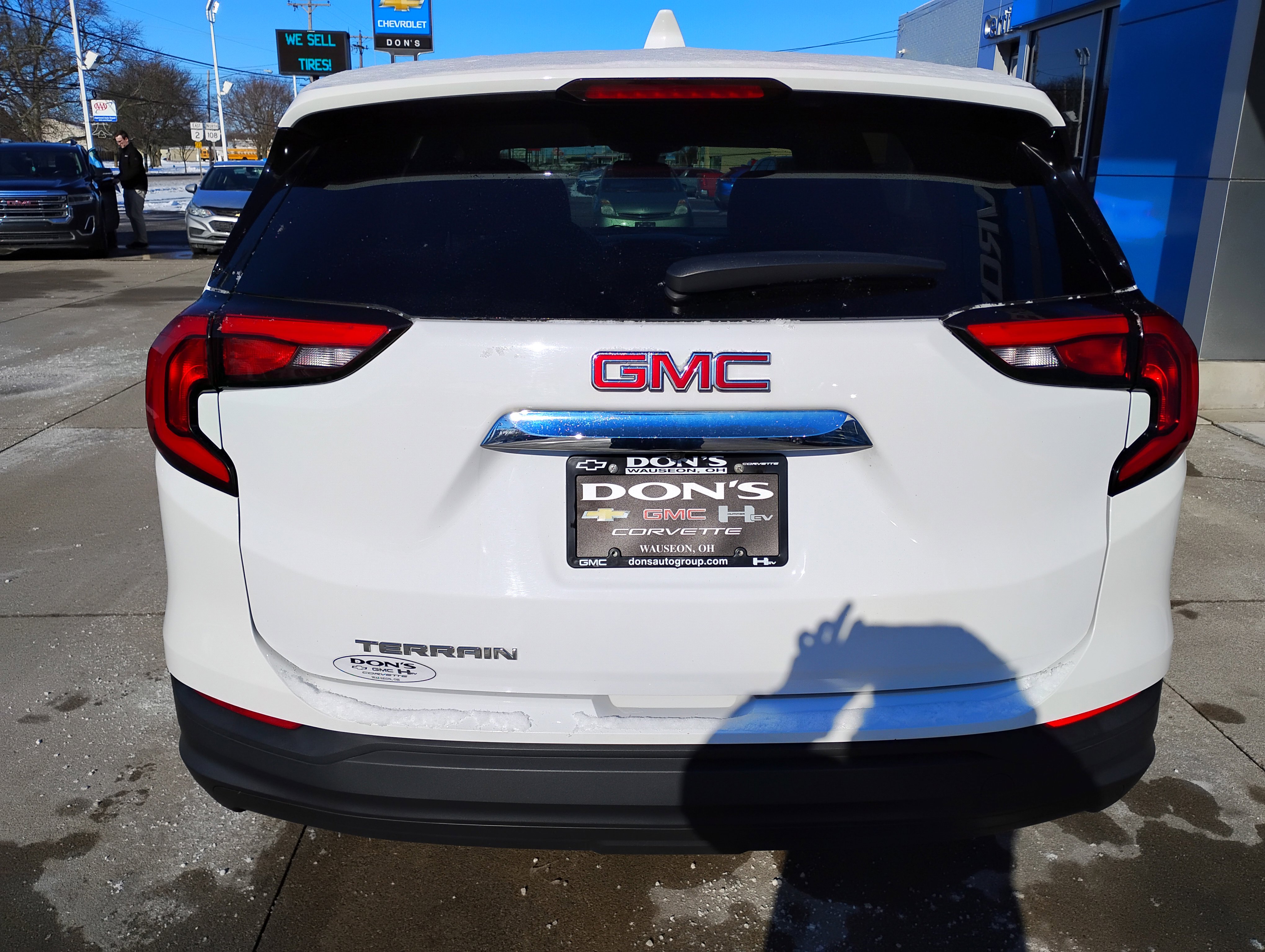 Used 2020 GMC Terrain SLE image 33