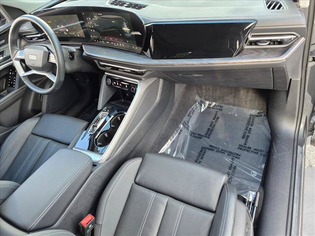 Certified 2025 Audi Q5 Premium w/ Premium Plus AWD/4WD image 19