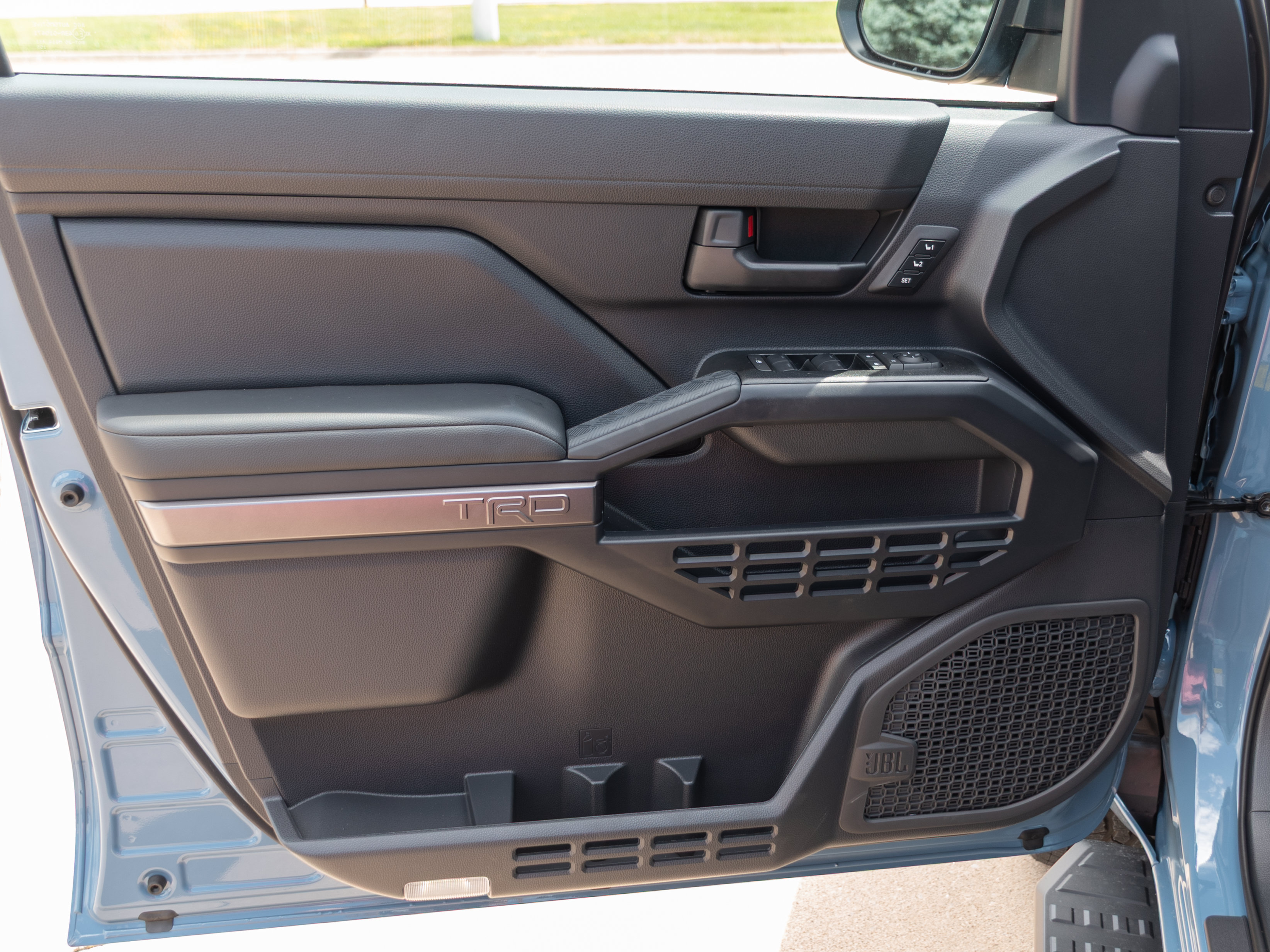New 2026 Toyota 4Runner TRD Off-Road Premium AWD/4WD image 8
