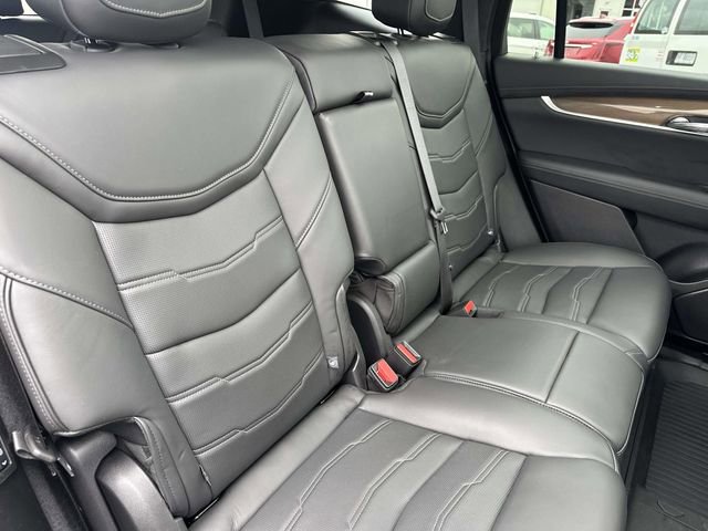 Certified 2025 Cadillac XT6 Premium Luxury w/ Platinum Package AWD/4WD image 58