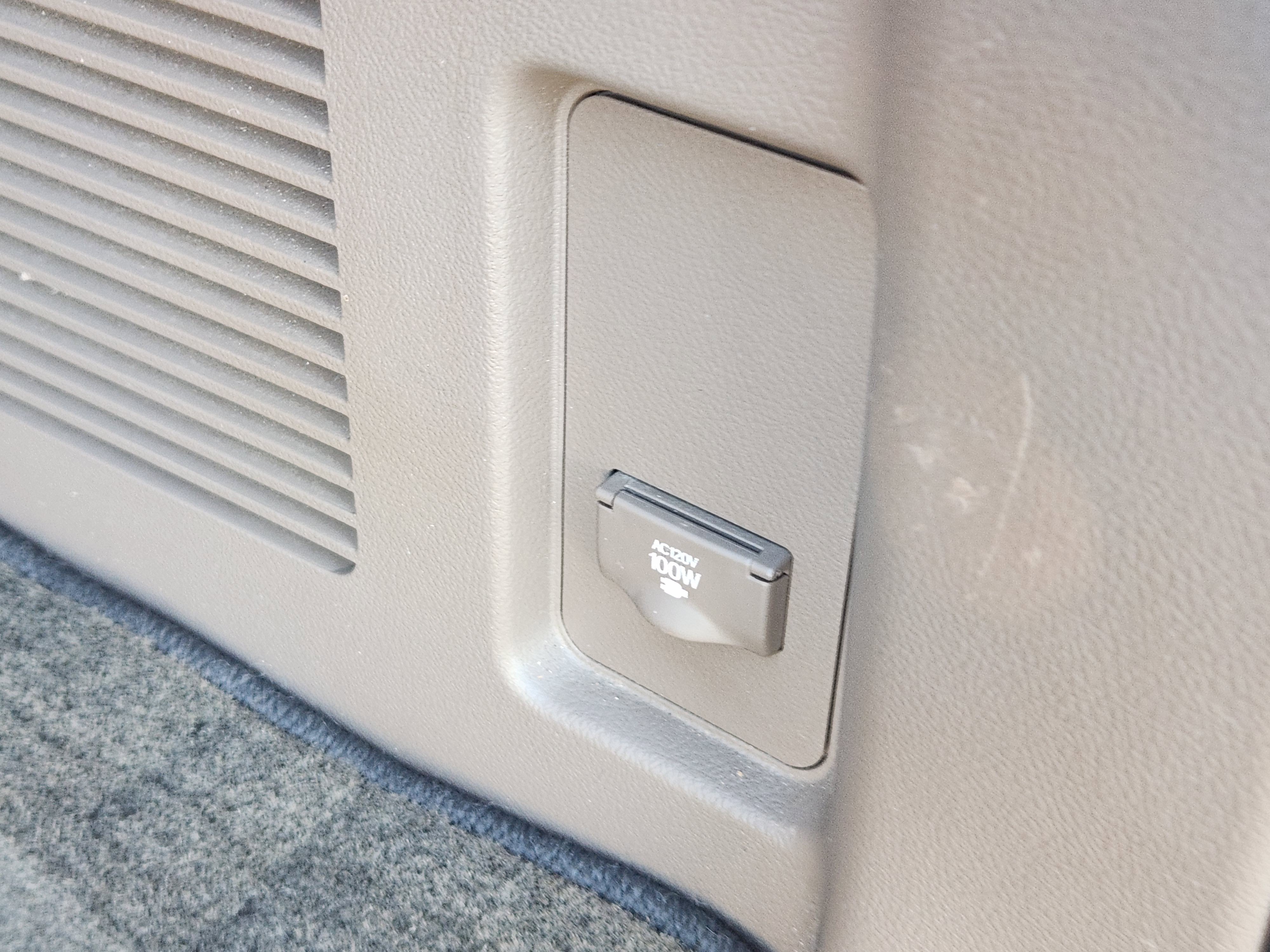 Used 2017 Lexus GX 460 image 35