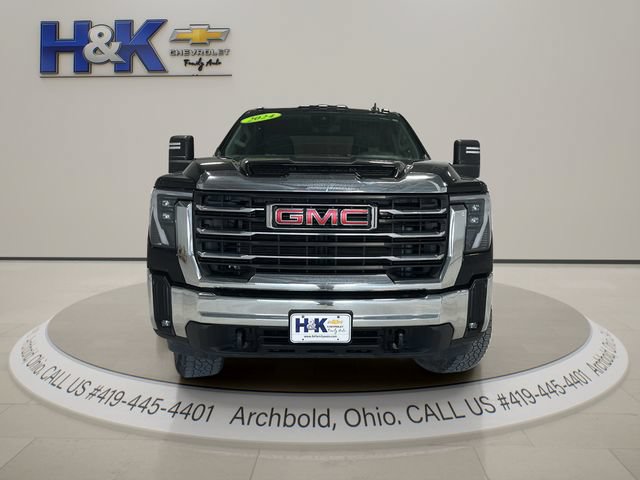 Used 2024 GMC Sierra 2500 SLE w/ SLE Convenience Package AWD/4WD image 2