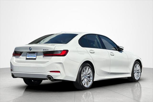 Used 2023 BMW 330i T w/ Premium Package image 5