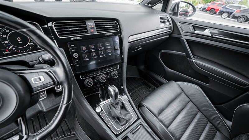 Used 2019 Volkswagen Golf R 4-Door AWD/4WD image 33