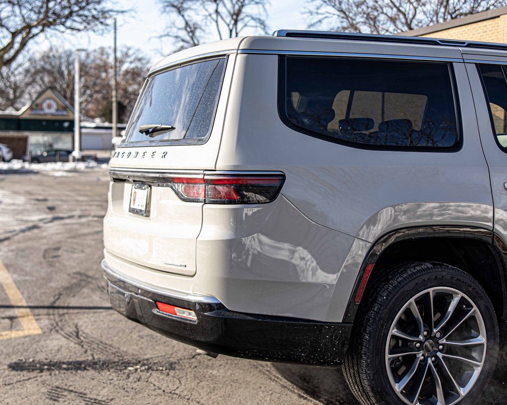 Used 2022 Jeep Wagoneer Series II w/ Premium Group I image 14