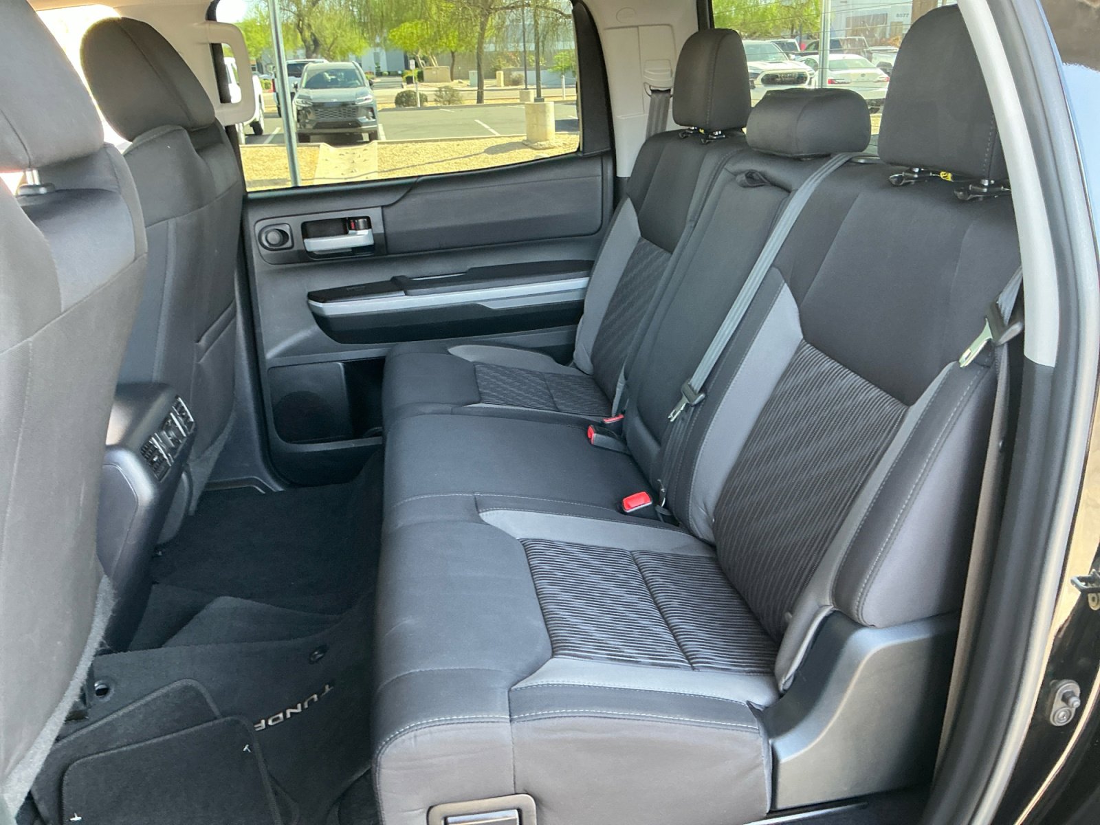 Used 2017 Toyota Tundra SR5 w/ TRD Off Road Package image 16