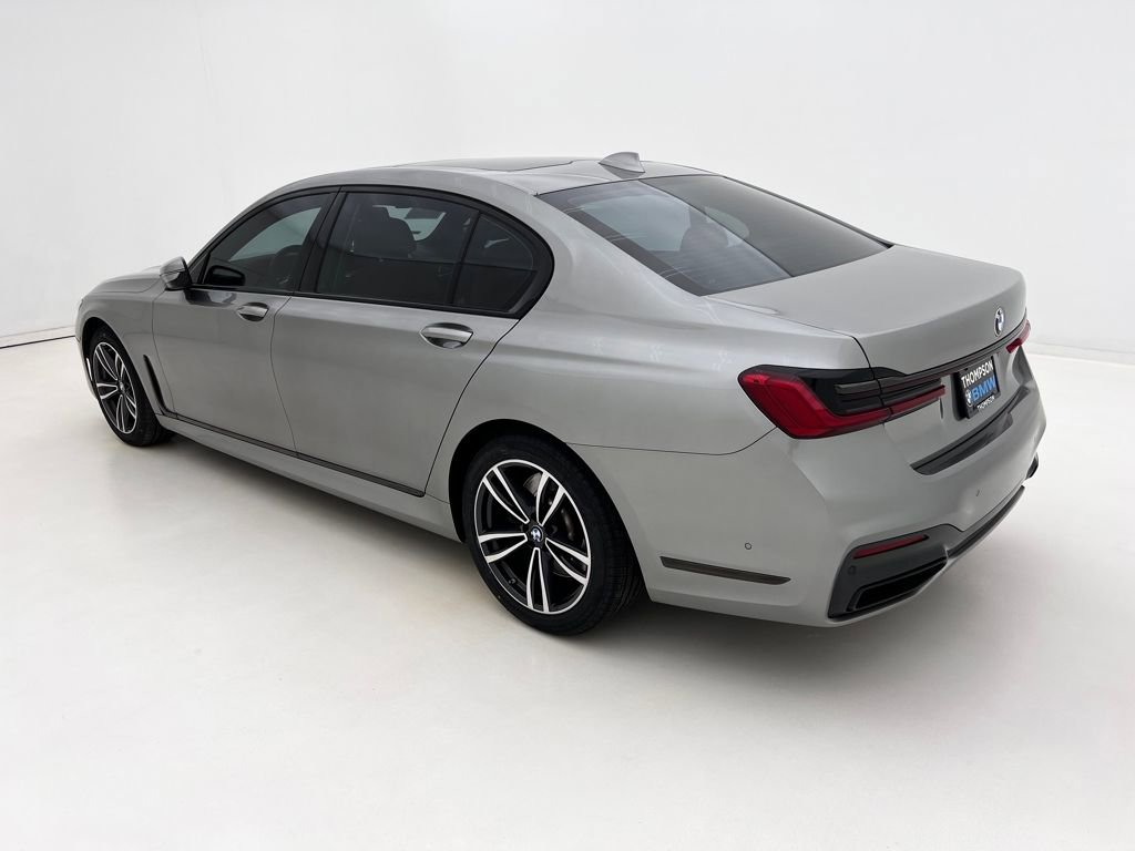 Certified 2022 BMW 740i xDrive w/ M Sport Package image 9