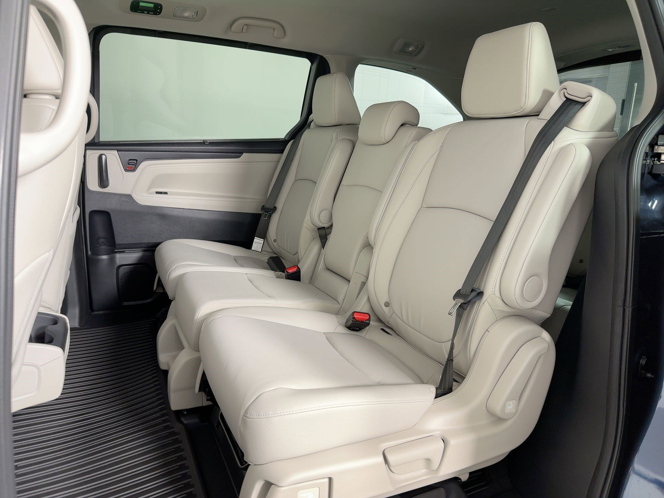 New 2026 Honda Odyssey EX-L image 14