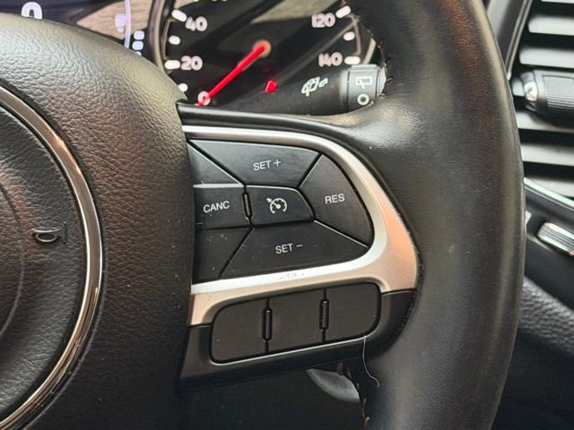 Used 2020 Jeep Compass Latitude image 17